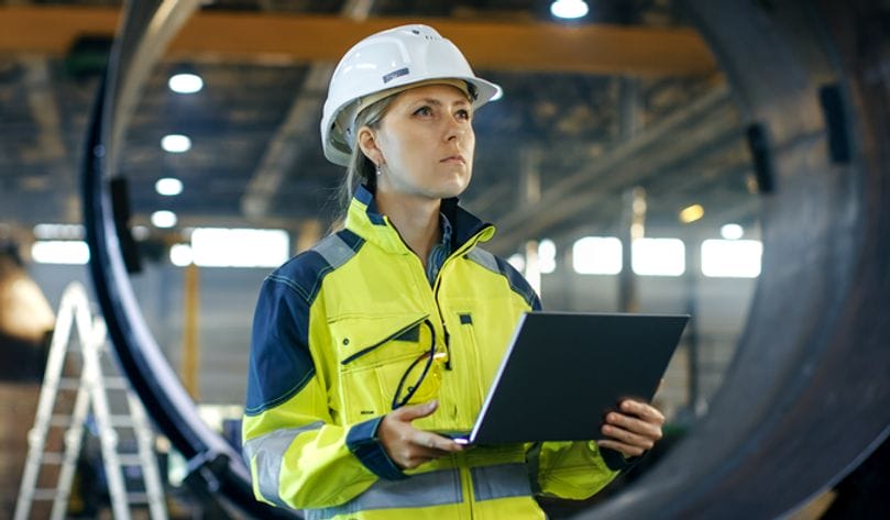 WLA-Woman-High-VIS-laptop WLA - Woman High VIS laptop