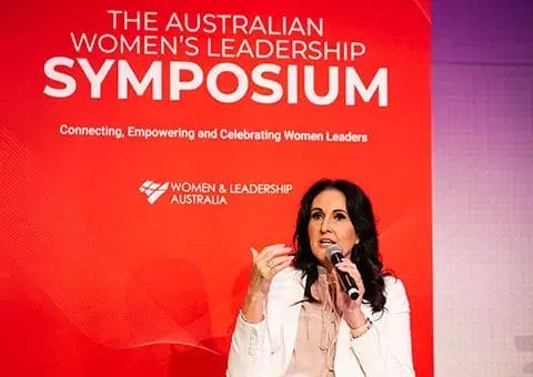 Rochelle-Courtenay-Symp-Award