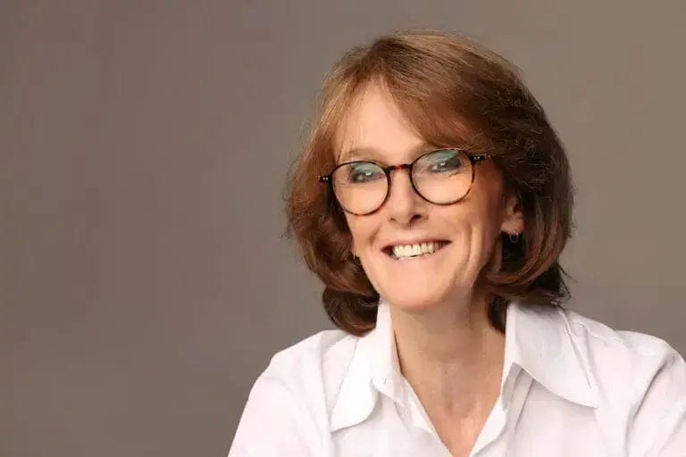 Dr Cathy Foley, Australia's Former Chief Scientist and National winner of the 2025 Australian Awards for Excellence in Women's Leadership