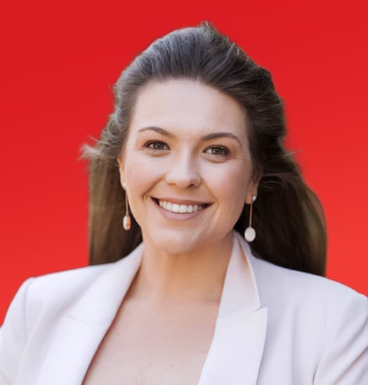 A headshot of Jess Taylor