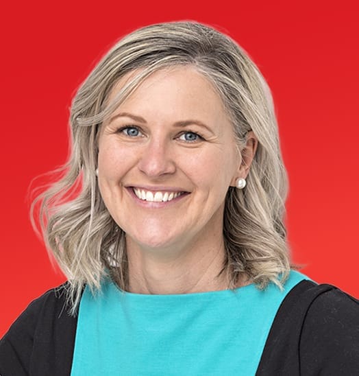 A headshot of Dr Heidi Mumme